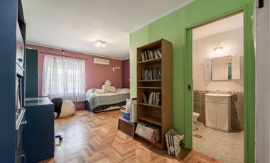 VENTA CASA ZARATE CENTRO PERMUTA