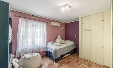 VENTA CASA ZARATE CENTRO PERMUTA