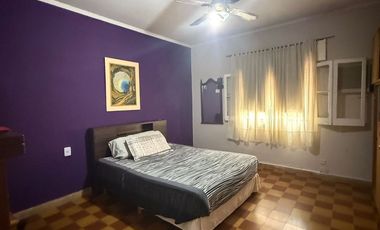 VENTA CASA CENTRICA - ESPERANZA
