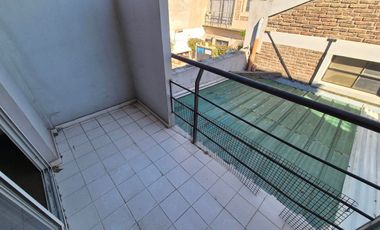 VENTA 2 AMBIENTES EN LOFT CON BALCON CASEROS