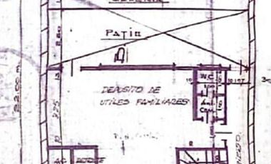 Lote 9x22 de fondo con 3 losas a terminar.