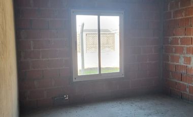 Venta casa 4 ambientes Fincas de la Florida Zárate