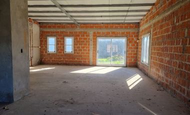 Venta casa 4 ambientes Fincas de la Florida Zárate