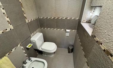 CASA EN VENTA MULTIFAMILIAR CON QUINCHO EN MORON