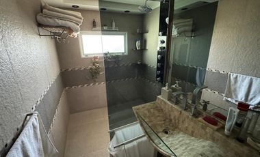 CASA EN VENTA MULTIFAMILIAR CON QUINCHO EN MORON