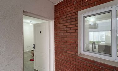 ALQUILER DUPLEX 4 AMB. JARDÍN Y COCHERA P. LELOIR