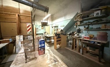Casa en Venta 6 ambientes en Morón con Taller