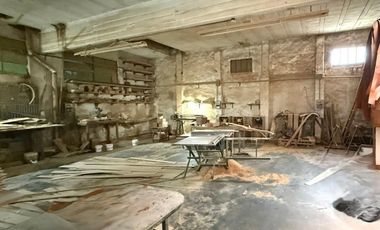 Casa en Venta 6 ambientes en Morón con Taller