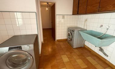 Casa en Venta 6 ambientes en Morón con Taller