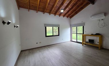 CASA QUINTA VENTA BARRIO QUINTAS DE GORINA