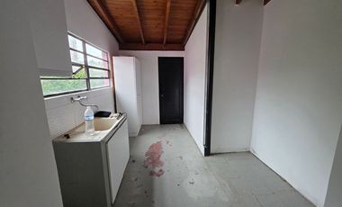 CASA QUINTA VENTA BARRIO QUINTAS DE GORINA