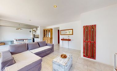 CASA EN VENTA GORINA 3 DORMITORIOS CON PARQUE