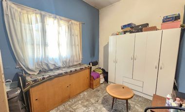 VENTA PH, MORON, 3 OFICINAS + LOCAL + DEPARTAMENTO