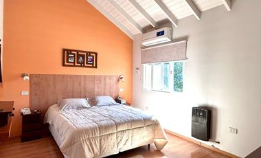 VENTA CASA 4 AMB. PILETA B. CERRADO BELLA VISTA
