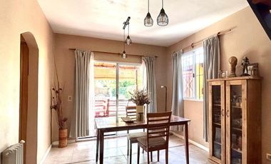 VENTA CASA 4 AMB. PILETA B. CERRADO BELLA VISTA