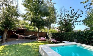 VENTA CASA 4 AMB. PILETA B. CERRADO BELLA VISTA