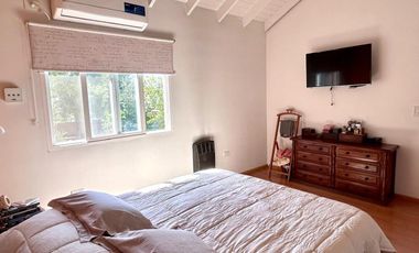 VENTA CASA 4 AMB. PILETA B. CERRADO BELLA VISTA