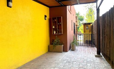 VENTA CASA 4 AMB. PILETA B. CERRADO BELLA VISTA