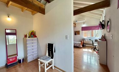 VENTA CASA 4 AMB. PILETA B. CERRADO BELLA VISTA
