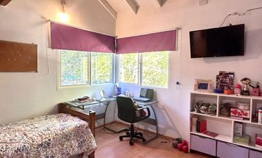VENTA CASA 4 AMB. PILETA B. CERRADO BELLA VISTA