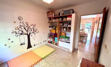 VENTA CASA 4 AMB. PILETA B. CERRADO BELLA VISTA