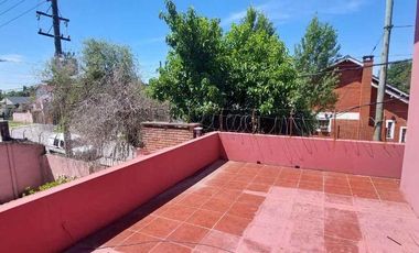 VENTA CASA 4 DORMITORIOS, LOS POLVORINES CENTRO
