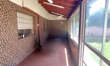 VENTA CASA 4 DORMITORIOS, LOS POLVORINES CENTRO