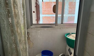 3 AMBIENTES EN LANUSITA C/ COCHERA.-