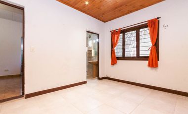 Venta PH 3 Ambs. Fdo. libre. Lanus. Apto Credito.