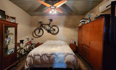 Casa 4 amb en venta c/cochera y patio apto crédito