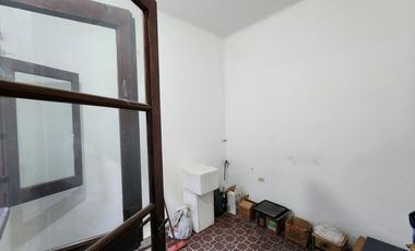 Casa 4 amb en venta c/cochera y patio apto crédito