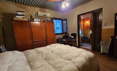 Casa 4 amb en venta c/cochera y patio apto crédito