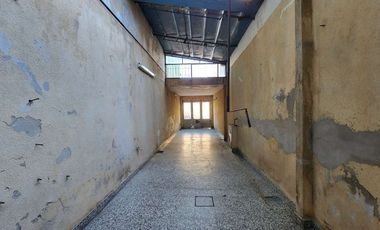 Casa 4 amb en venta c/cochera y patio apto crédito