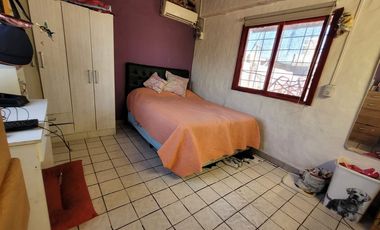 PH TIPO CASA DOS VIVIENDAS-COCHERA