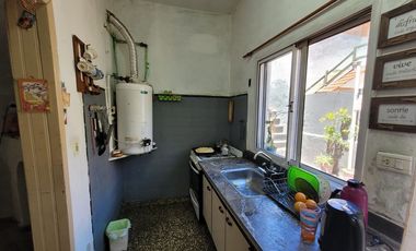 PH TIPO CASA DOS VIVIENDAS-COCHERA