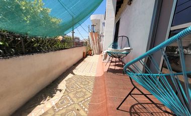 PH TIPO CASA DOS VIVIENDAS-COCHERA