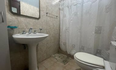 Casa P/ 2 familias 3 AMB cada una 8,66x 27,71 MTS