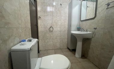 Casa P/ 2 familias 3 AMB cada una 8,66x 27,71 MTS