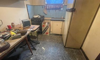 Casa P/ 2 familias 3 AMB cada una 8,66x 27,71 MTS