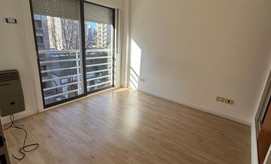 3 AMB. EN LANUSITA  CON COCHERA