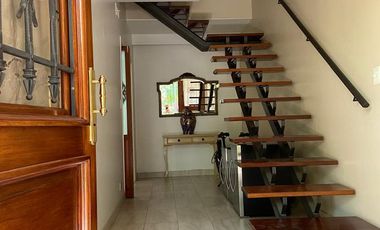 VENTA IMPORTANTE CHALET 5 AMBIENTES, BANFIELD R