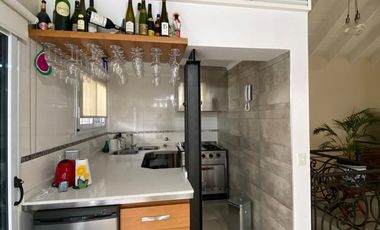VENTA IMPORTANTE CHALET 5 AMBIENTES, BANFIELD R