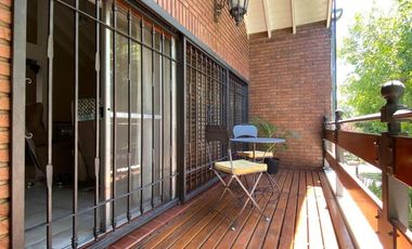 VENTA IMPORTANTE CHALET 5 AMBIENTES, BANFIELD R