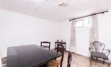 Venta Casa p/ 2 familias c/ patio, coch y terraza