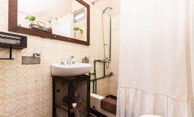 Venta Casa p/ 2 familias c/ patio, coch y terraza