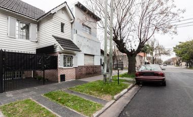 Duplex 3 amb en venta en Lanús con cochera