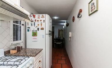 Duplex 3 amb en venta en Lanús con cochera