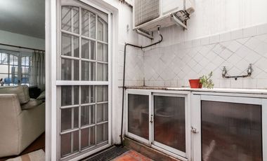 Duplex 3 amb en venta en Lanús con cochera