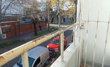 2 AMBIENTES ´+LOCAL +TERRAZA A RECICLAR -LANUS E