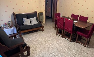 3 AMBIENTES EN LANUSITA C/ COCHERA.-APTO CREDITO